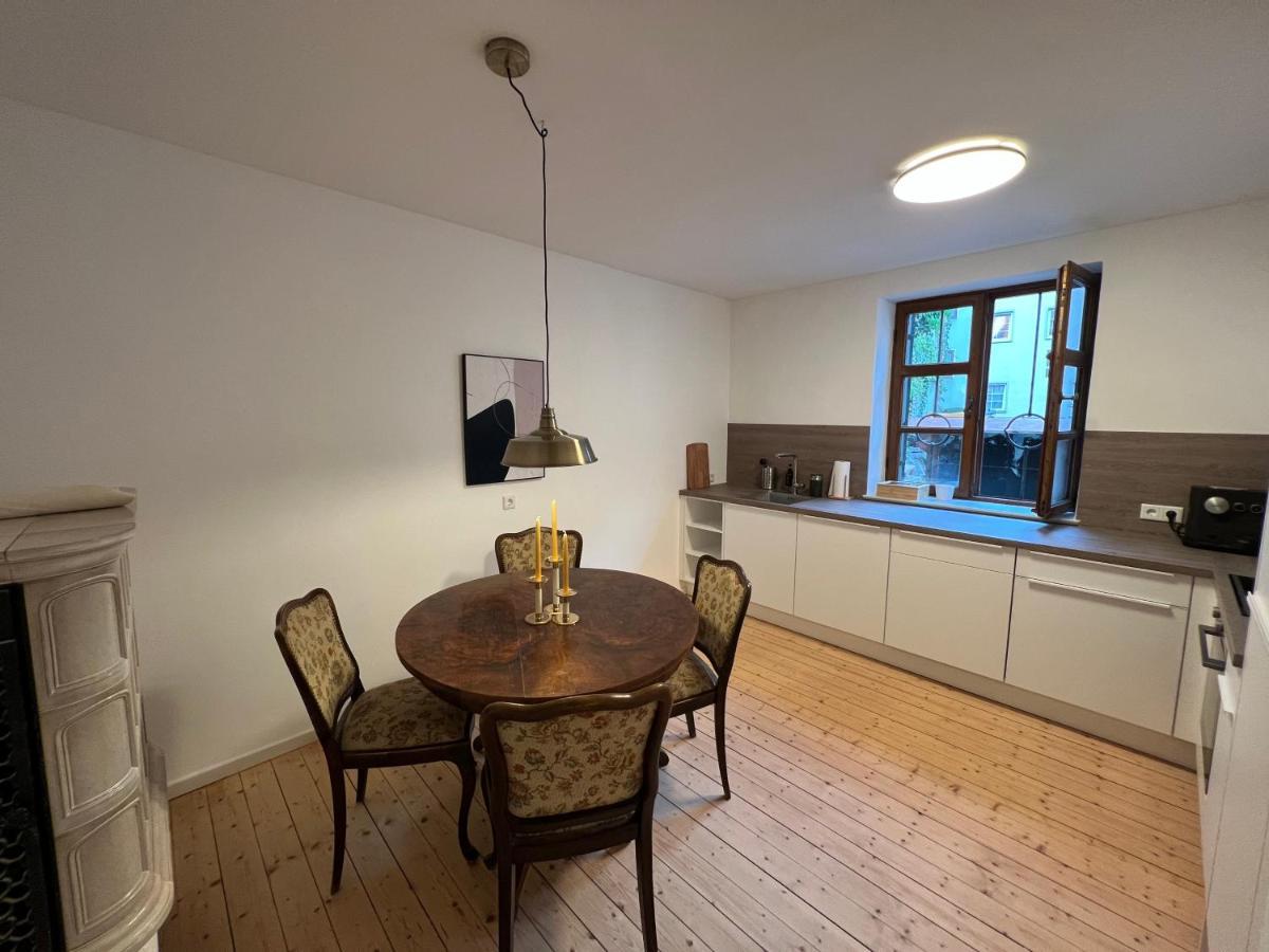 Ferienwohnung Liboria I Wohnen Im Denkmal Augsburgs Exterior foto