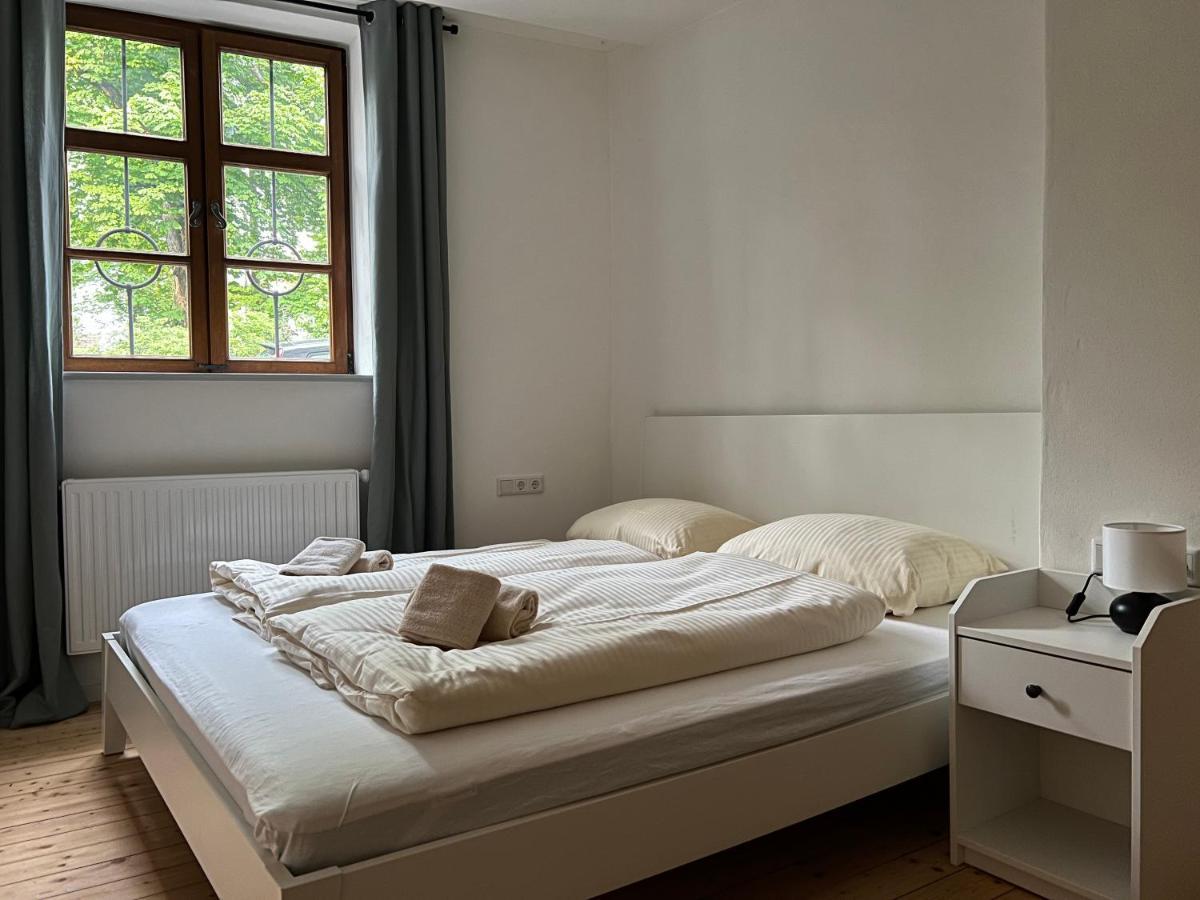 Ferienwohnung Liboria I Wohnen Im Denkmal Augsburgs Exterior foto