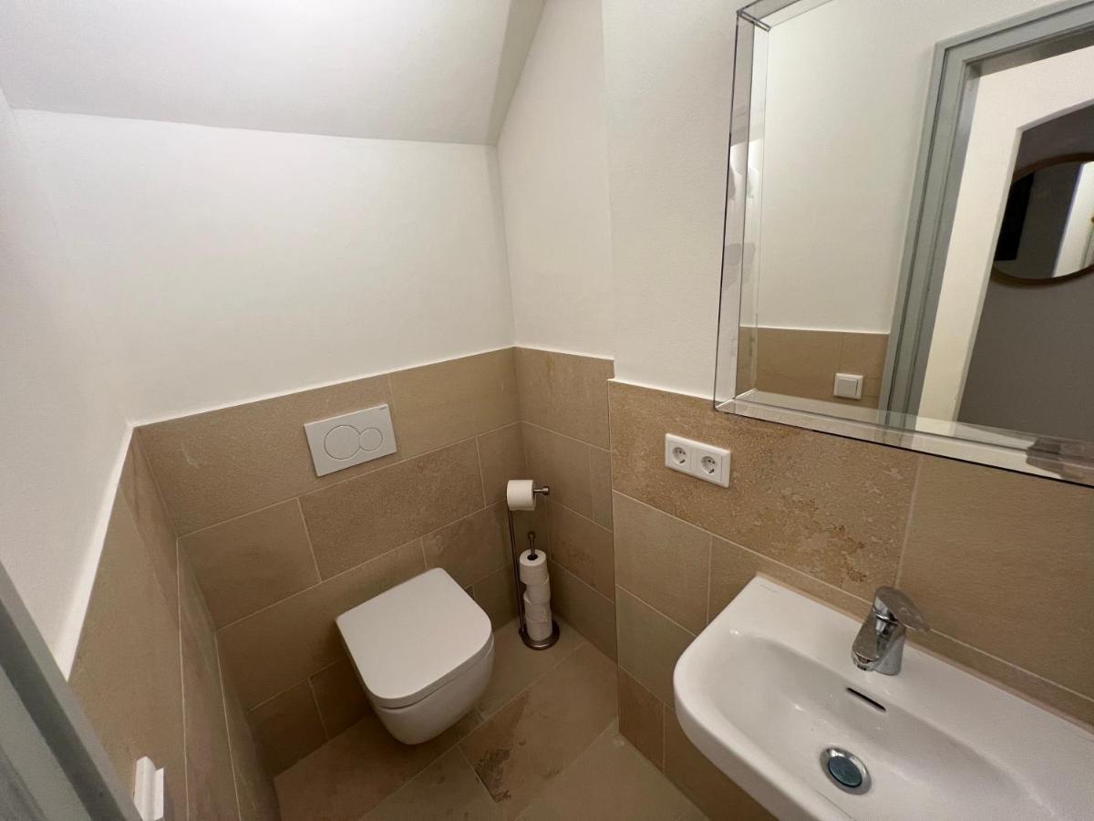 Ferienwohnung Liboria I Wohnen Im Denkmal Augsburgs Exterior foto