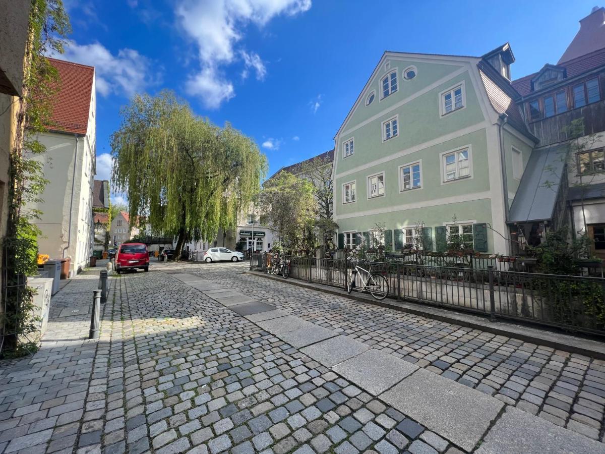 Ferienwohnung Liboria I Wohnen Im Denkmal Augsburgs Exterior foto